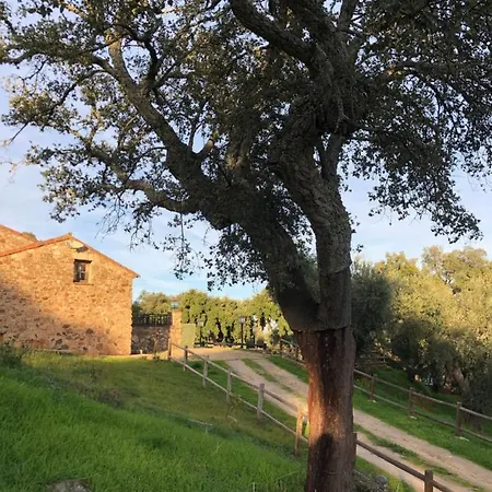 Rurales La Macera **** דירה Valencia de Alcántara